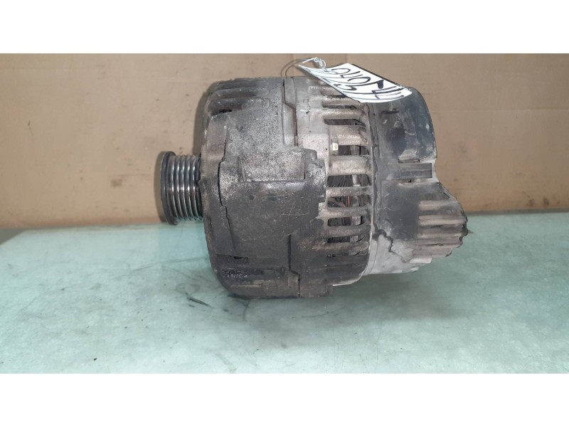Recambio de alternador para mercedes-benz clase s (w220) berlina 500 (220.075) referencia OEM IAM 0111543202 BOSCH 90A - 150A