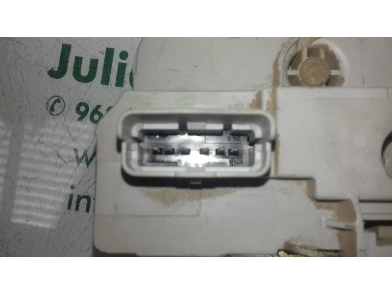 Recambio de cerradura puerta delantera izquierda para peugeot 307 (s1) xt referencia OEM IAM  GRIS 6 PINES