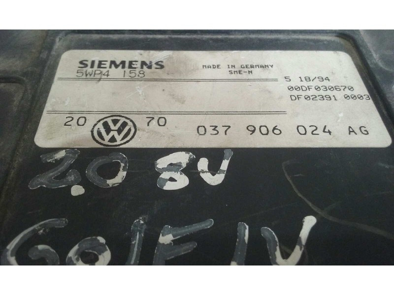 Recambio de centralita motor uce para volkswagen golf iv berlina (1j1) 2.0 referencia OEM IAM 5WP4158 037906024AG SIEMENS