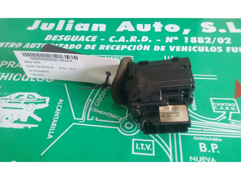 Recambio de mando limpia para peugeot 206 berlina xr referencia OEM IAM 96049597ZL JAEGER 