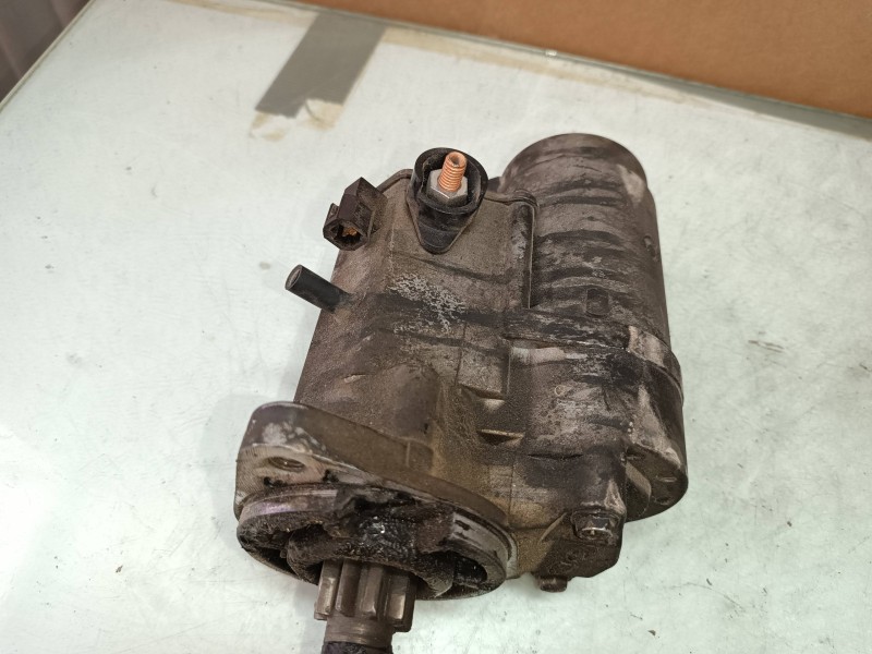 Recambio de motor arranque para kia carens 2.0 crdi ex monovolumen referencia OEM IAM 3610027010 031013190 DENSO