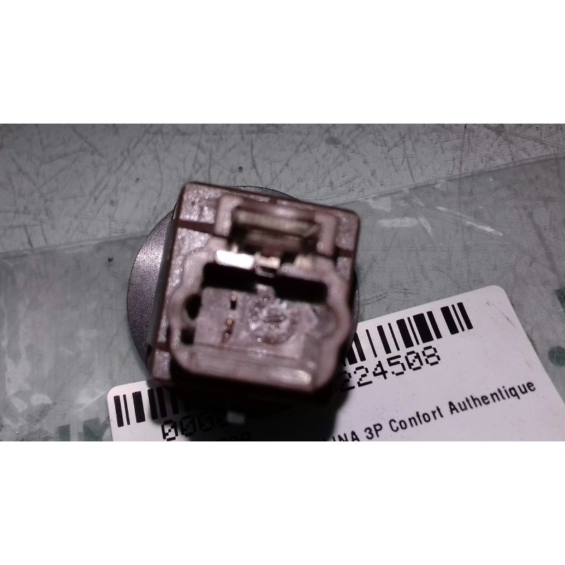 Recambio de interruptor para renault megane ii berlina 3p confort authentique referencia OEM IAM 8200169589B 2 PINES AIRBAG