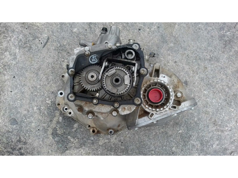 Recambio de caja cambios para opel corsa e expression referencia OEM IAM BFJ 24580479 5 VELOCIDADES