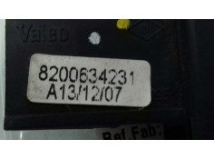 Recambio de mando multifuncion para renault clio ii fase ii (b/cb0) techno referencia OEM IAM 8200634231 3 + 3 PINES SISTEMA AUD 2