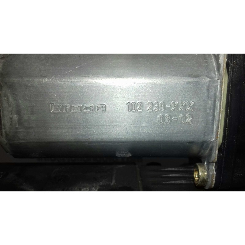 Recambio de motor elevalunas delantero izquierdo para peugeot 307 break / sw (s1) sw referencia OEM IAM 9637130580 0130821767 