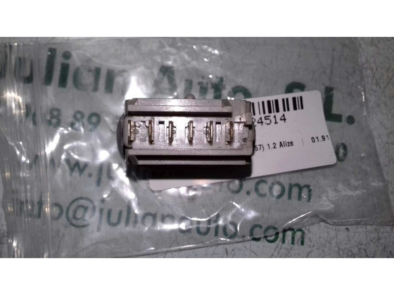 Recambio de interruptor para renault clio i fase i+ii (b/c57) 1.2 alize referencia OEM IAM  6 PINES GRIS CIERRE PUERTAS