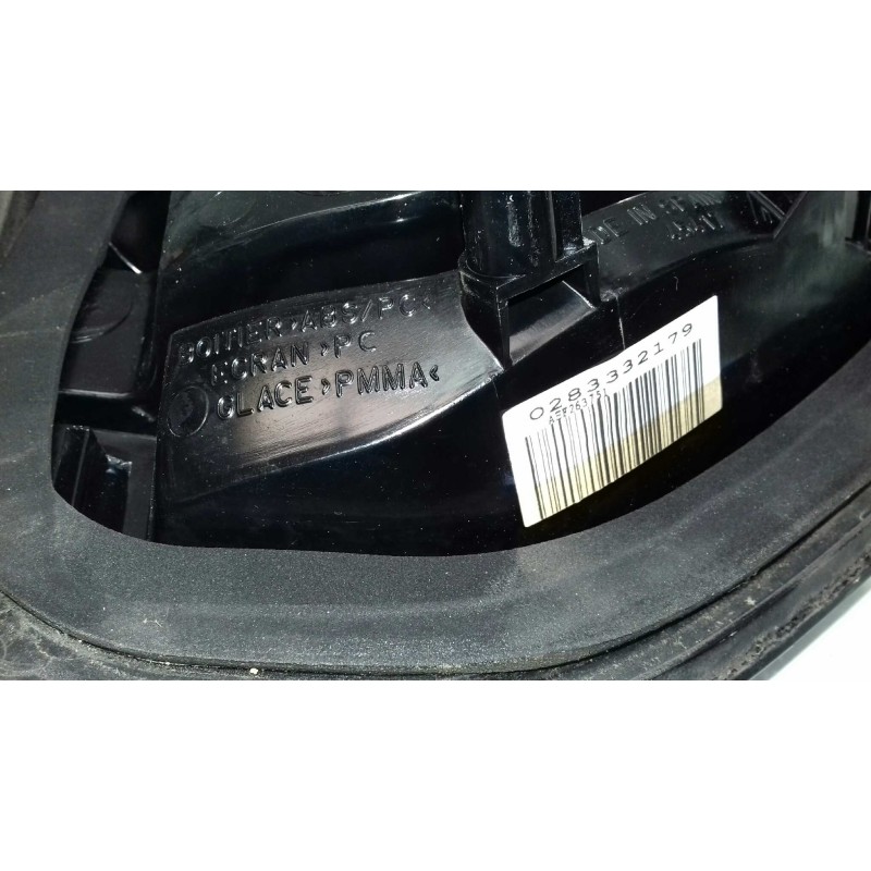 Recambio de piloto trasero derecho interior para citroen c4 picasso exclusive referencia OEM IAM 9673154980 0283332179 INT