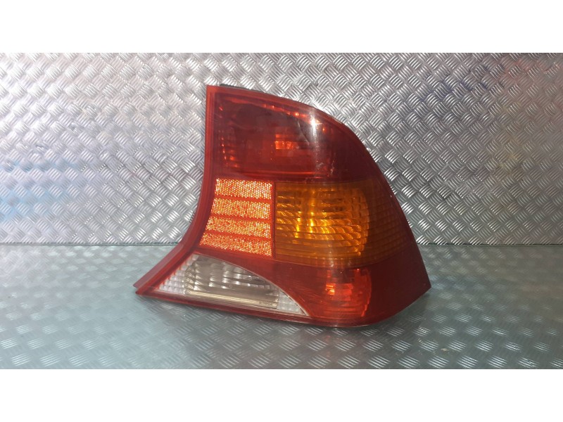 Recambio de piloto trasero derecho para ford focus berlina (cak) ambiente referencia OEM IAM 1M5113404B  