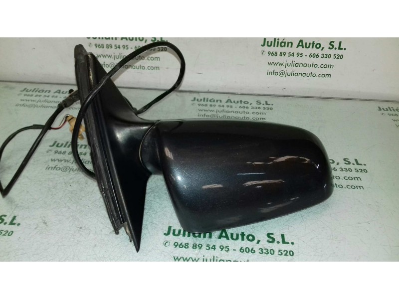 Recambio de retrovisor derecho para audi a4 berlina (8e) 1.8 t referencia OEM IAM 010681  ELECTRICO