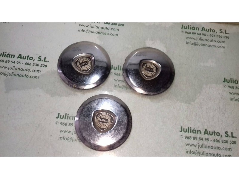 Recambio de tapacubos para lancia kappa berlina 2.4 ls referencia OEM IAM 46753258 B985 3 TAPAS