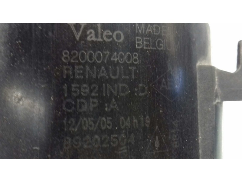 Recambio de faro antiniebla derecho para renault scenic ii authentique referencia OEM IAM 89202504 VALEO 2 PINES