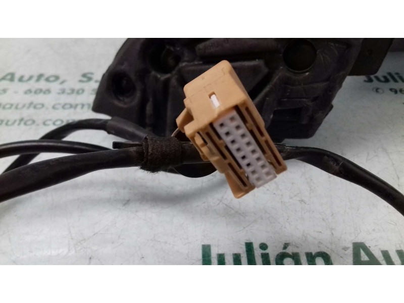 Recambio de retrovisor derecho para audi a4 berlina (8e) 1.8 t referencia OEM IAM 010681  ELECTRICO