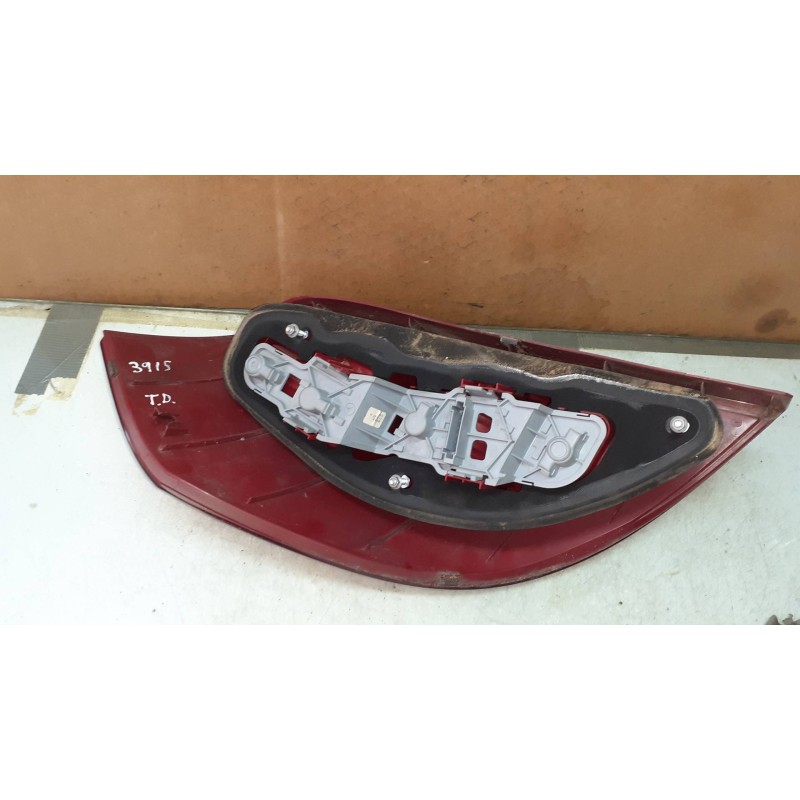 Recambio de piloto trasero derecho para mercedes-benz clase a (w169) a 180 cdi a-edition referencia OEM IAM A1698200464R ULO3330