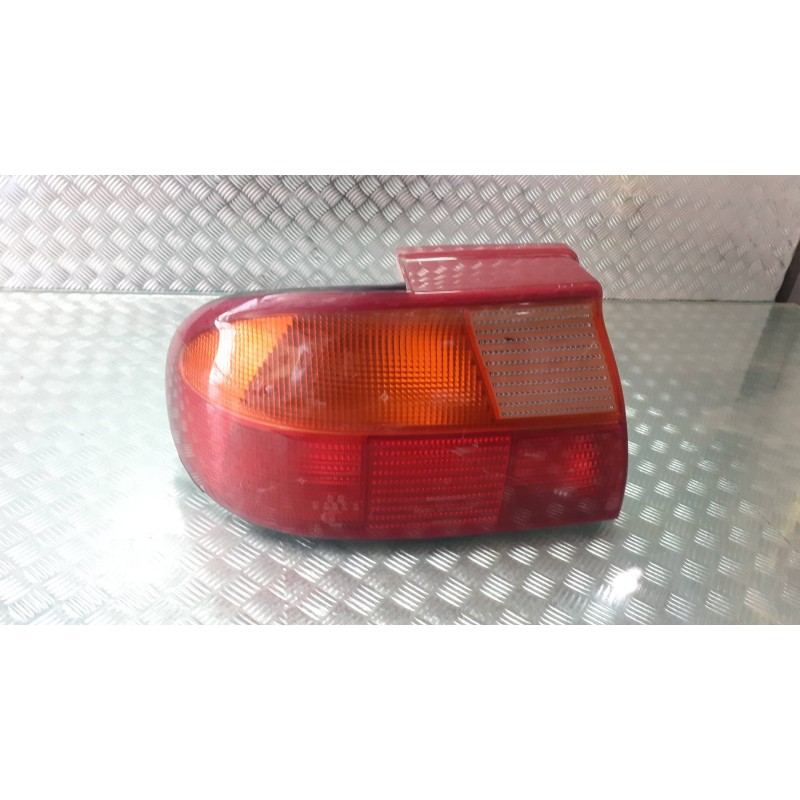 Recambio de piloto trasero izquierdo para ford mondeo berlina/familiar (fd) clx berlina referencia OEM IAM 93BG13N004BA  