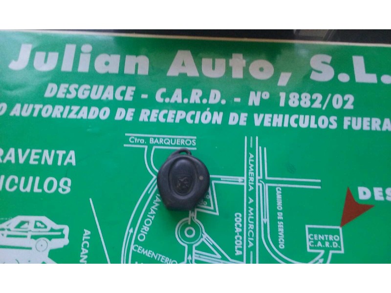 Recambio de centralita motor uce para peugeot 206 berlina xr referencia OEM IAM 9637089980 0281010250 KIT - BOSCH