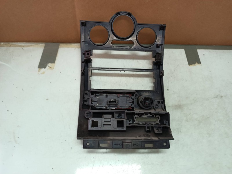 Recambio de warning para renault megane ii berlina 3p confort authentique referencia OEM IAM 8200095493 8200109723 8200107808