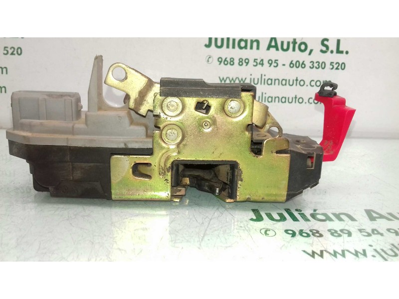 Recambio de cerradura puerta trasera izquierda para citroen xsara berlina 2.0 hdi 66kw premier referencia OEM IAM  GRIS 4 PINES