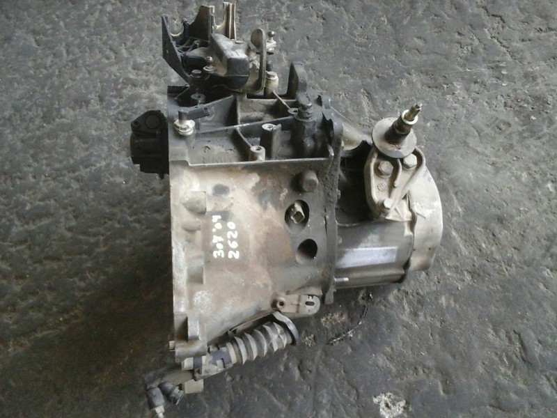 Recambio de caja cambios para peugeot 307 break / sw (s1) sw referencia OEM IAM 20DM09  5 VELOCIDADES