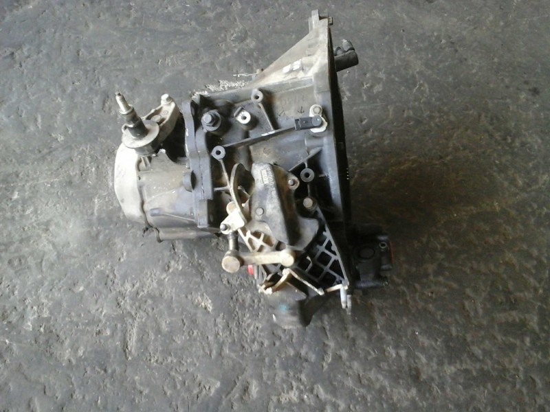 Recambio de caja cambios para peugeot 307 break / sw (s1) sw referencia OEM IAM 20DM09  5 VELOCIDADES