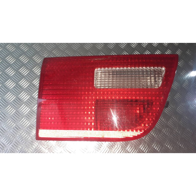 Recambio de piloto trasero izquierdo interior para bmw x5 (e53) 3.0d referencia OEM IAM 251611 840901107 251507