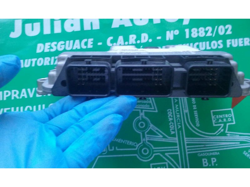 Recambio de centralita motor uce para citroen c4 berlina collection referencia OEM IAM 9663394580 0261201609 KIT - BOSCH