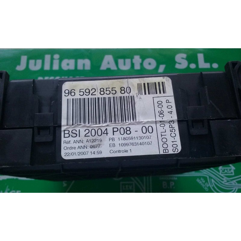 Recambio de centralita motor uce para citroen c4 berlina collection referencia OEM IAM 9663394580 0261201609 KIT - BOSCH