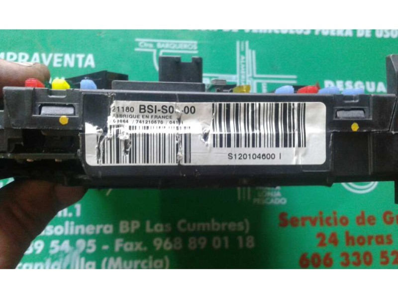 Recambio de caja reles / fusibles para peugeot 407 st confort referencia OEM IAM S120104600 BSI S0 