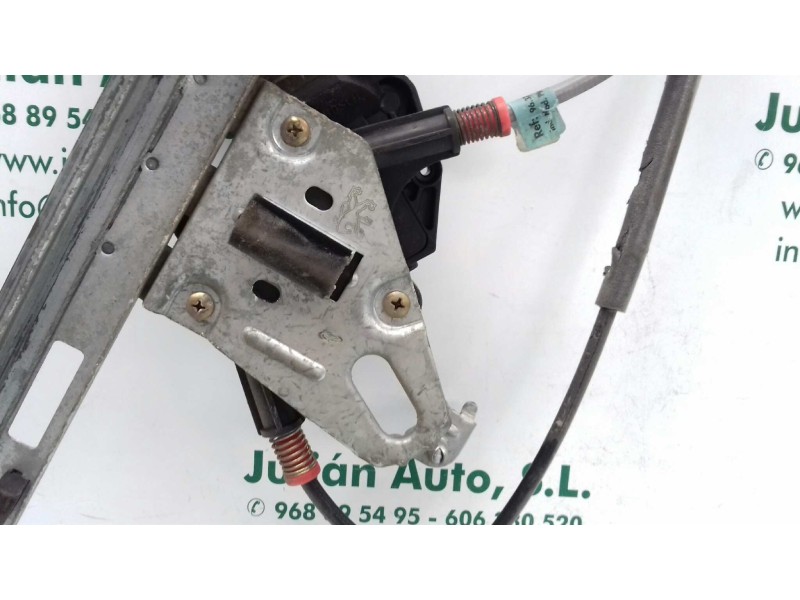 Recambio de elevalunas delantero derecho para peugeot 206 berlina xr referencia OEM IAM 9637530580  ELECTRICO