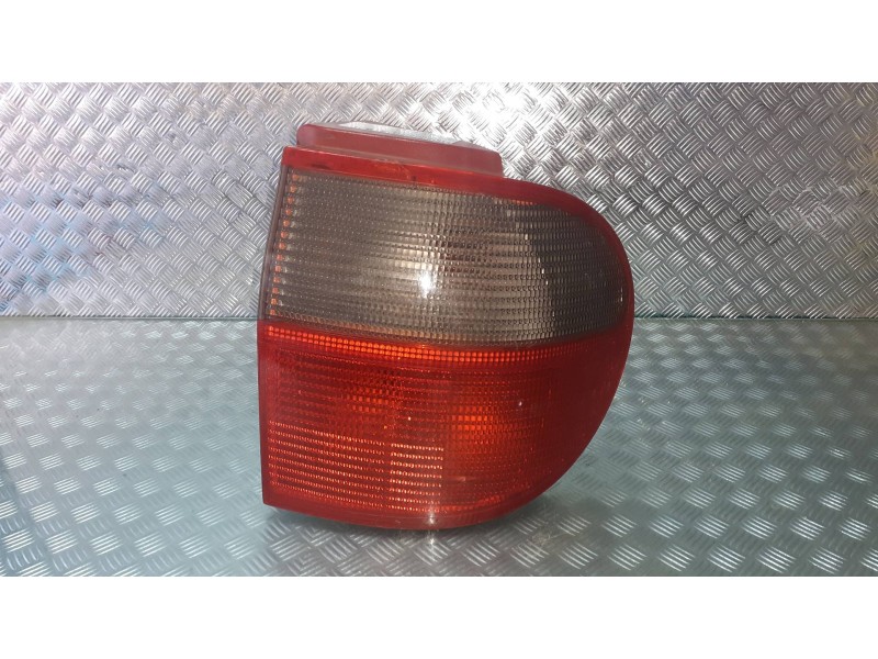 Recambio de piloto trasero derecho para ford galaxy (vx) clx referencia OEM IAM 95VW13N004EA 95VW 962604