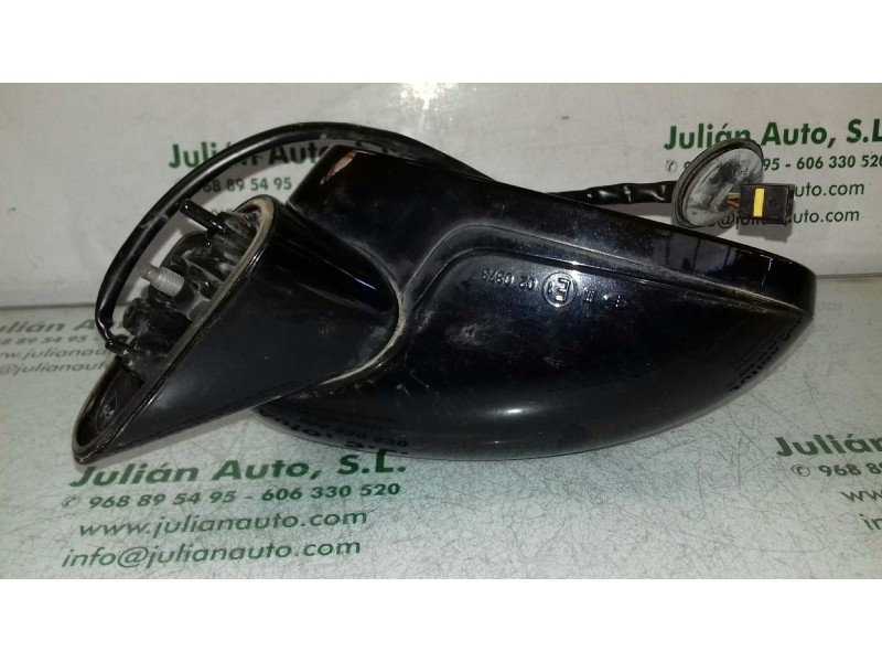 Recambio de retrovisor derecho para opel corsa d catch me referencia OEM IAM 468435664  ELECTRICO