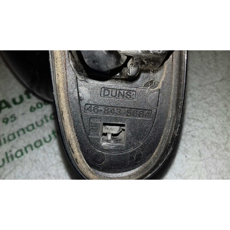 Recambio de retrovisor derecho para opel corsa d catch me referencia OEM IAM 468435664  ELECTRICO