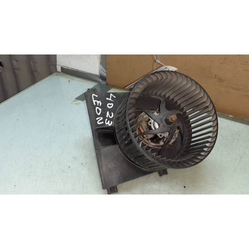 Recambio de ventilador calefaccion para seat leon (1m1) signo referencia OEM IAM 1J1819021B H35657880E H35657880