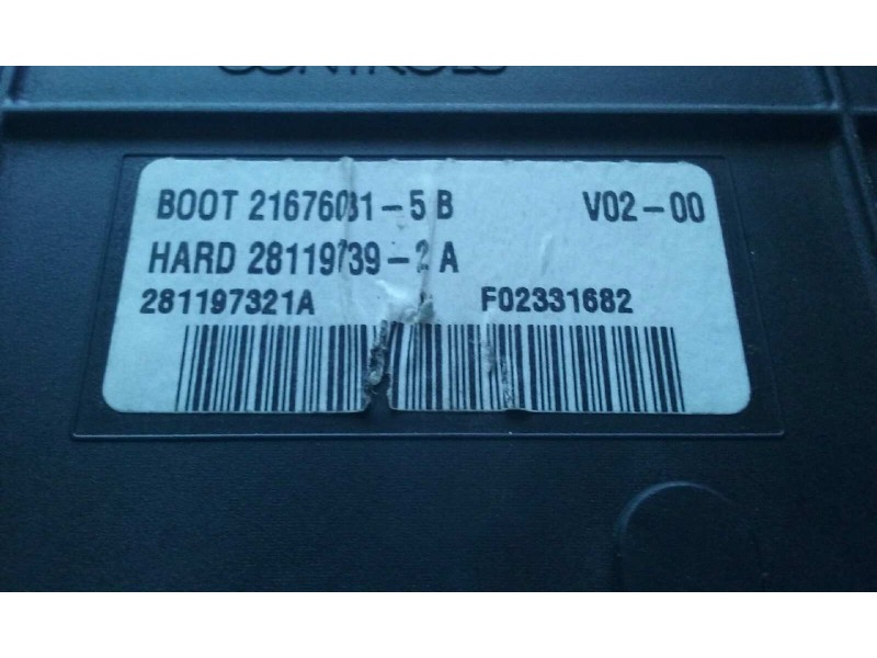 Recambio de centralita motor uce para peugeot 307 berlina (s2) xsi referencia OEM IAM 9662213180 0281013331 KIT - BOSCH