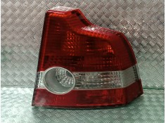 Recambio de piloto trasero derecho para volvo s40 berlina 2.4 kinetic referencia OEM IAM 30698913 291105 281322