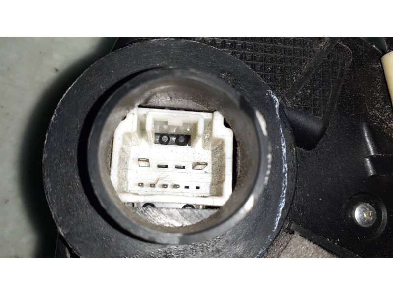 Recambio de cerradura puerta delantera izquierda para suzuki grand vitara jb (jt) 1,9 ltr. ddis jlx-es 5-türig referencia OEM IA