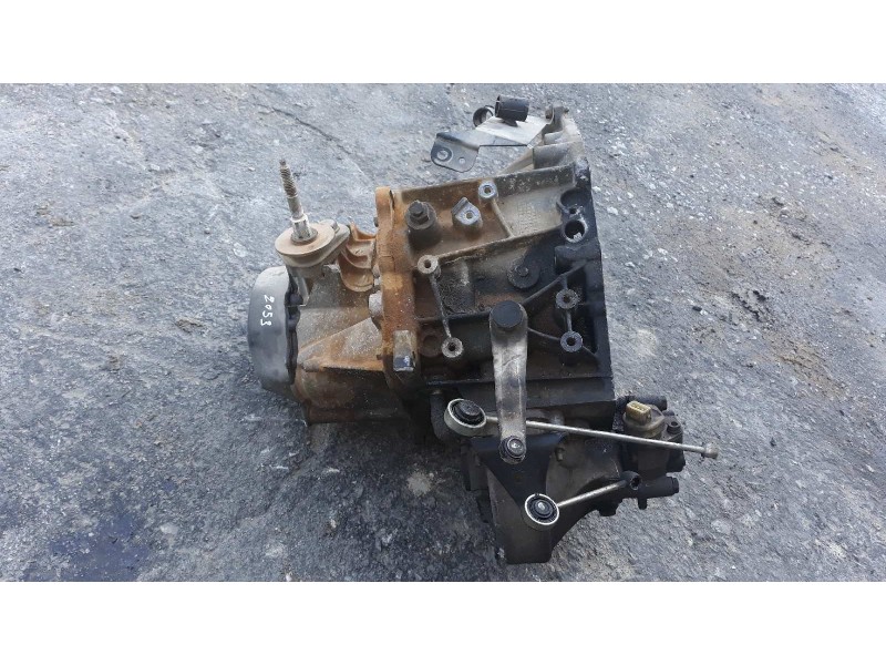Recambio de caja cambios para peugeot 206 berlina xn referencia OEM IAM 20DL22  5 VELOCIDADES