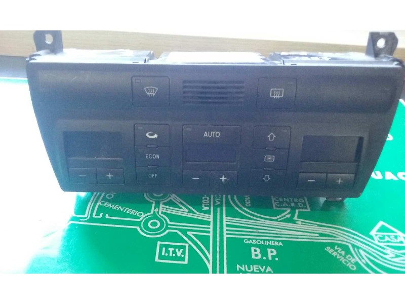 Recambio de mando climatizador para audi a6 avant (4b5) 2.5 tdi referencia OEM IAM 4B0820043H 5HB007604-17 HELLA