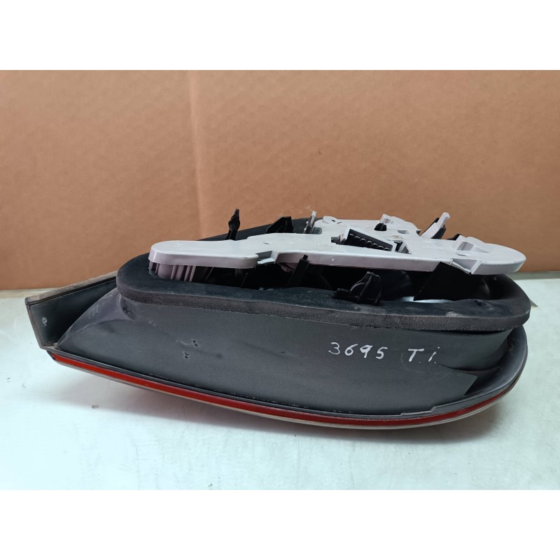 Recambio de piloto trasero izquierdo para jaguar s-type 3.0 v6 referencia OEM IAM 23675500  