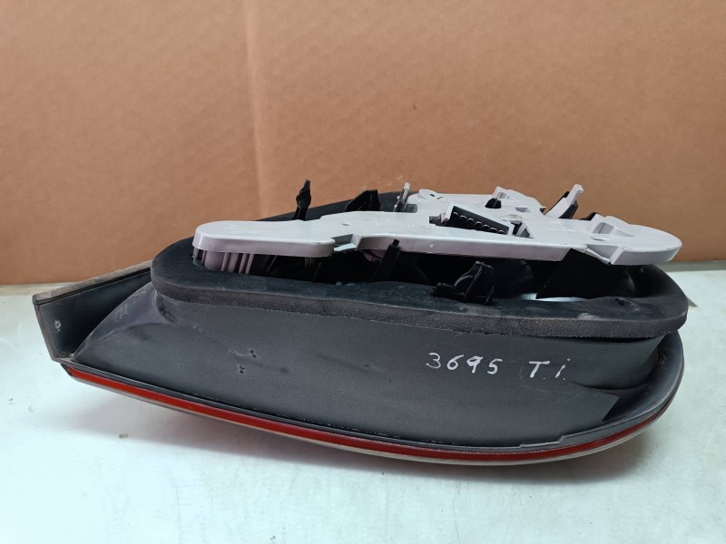Recambio de piloto trasero izquierdo para jaguar s-type 3.0 v6 referencia OEM IAM 23675500  