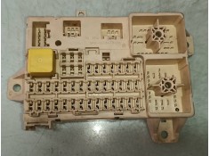 Recambio de caja reles / fusibles para jaguar s-type 3.0 v6 referencia OEM IAM XR8T14A067BA 0331992  2