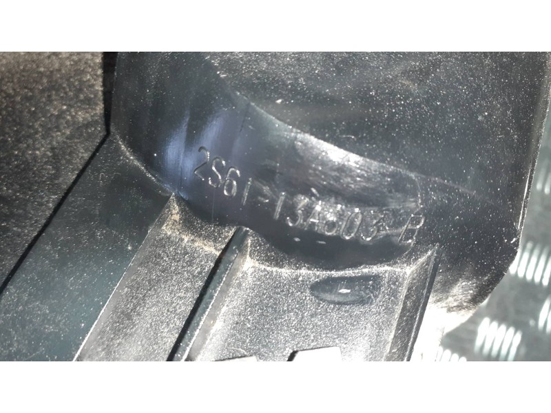 Recambio de piloto trasero izquierdo para ford fiesta (cbk) ambiente referencia OEM IAM 2S6113A603B 2S6113N004A 2S6113N004AC