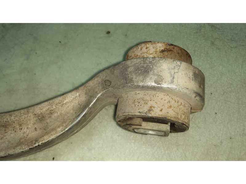 Recambio de brazo suspension inferior delantero izquierdo para volkswagen passat berlina (3b3) edition referencia OEM IAM 8E0407 Recambio de brazo suspension inferior delantero izquierdo para volkswagen passat berlina (3b3) edition referencia OEM IAM 8E0407