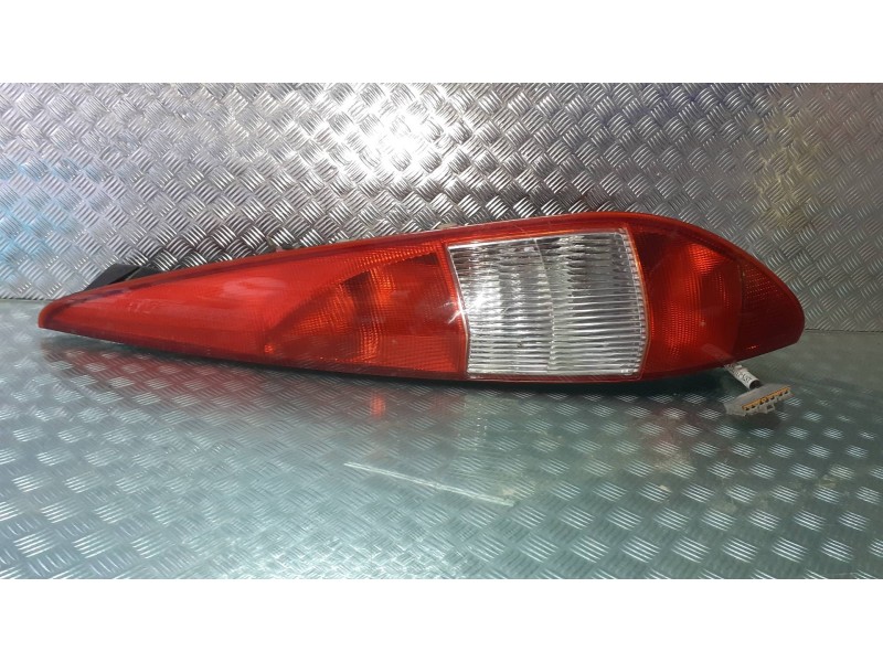 Recambio de piloto trasero izquierdo para ford mondeo turnier (ge) futura referencia OEM IAM 1S7113404C  