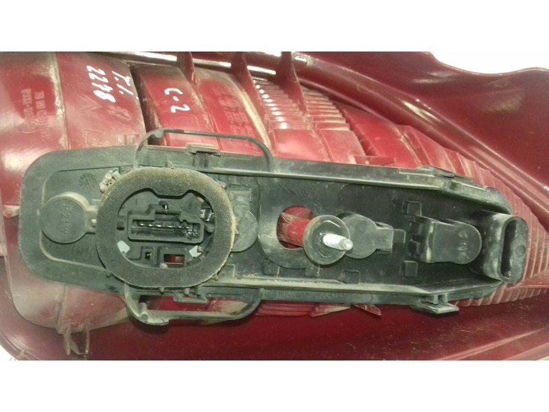 Recambio de piloto trasero izquierdo para citroen c2 collection referencia OEM IAM 13405BA  