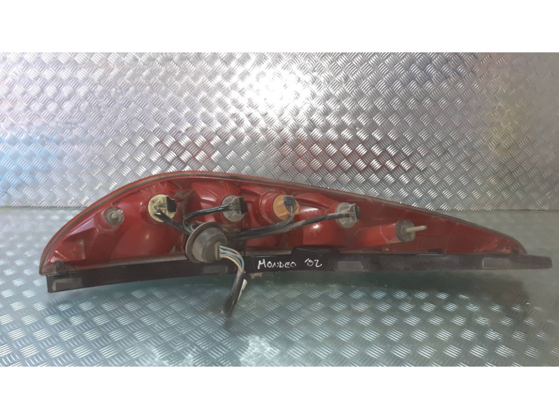 Recambio de piloto trasero izquierdo para ford mondeo turnier (ge) futura referencia OEM IAM 1S7113404C  