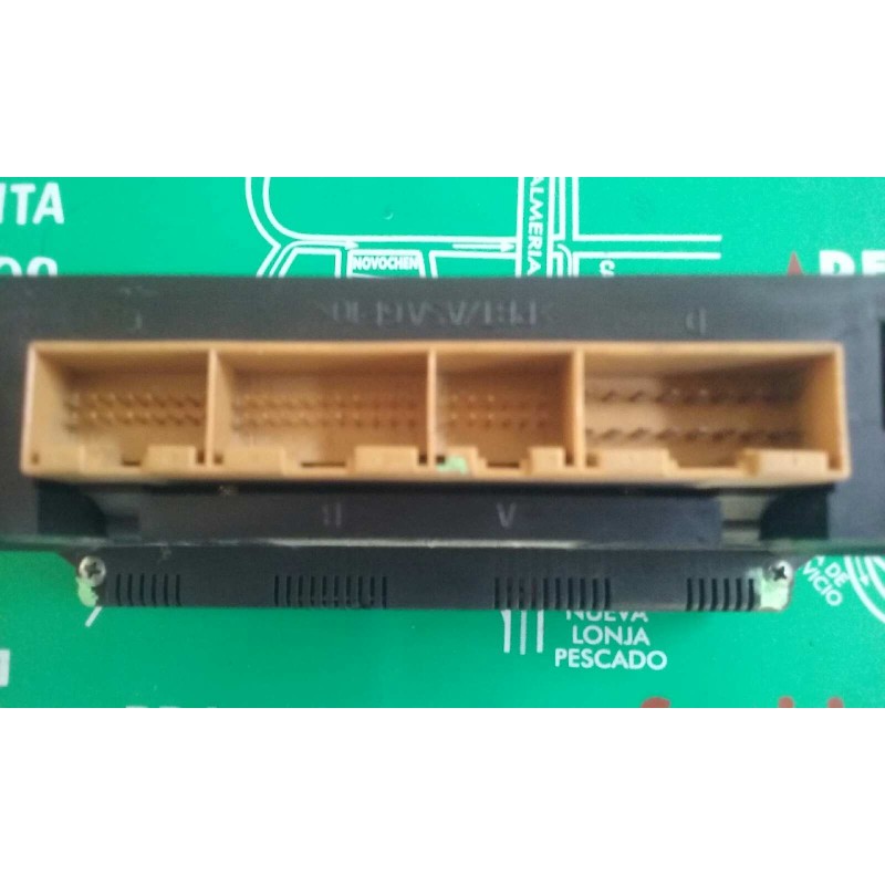 Recambio de mando climatizador para audi a4 berlina (b5) 1.9 tdi referencia OEM IAM 8L0820043D 5HB007608-04 HELLA