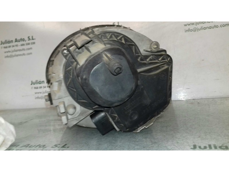 Recambio de faro derecho para volkswagen new beetle (9c1/1c1) 1.9 tdi referencia OEM IAM 1C0941006D 0301163202 BOSCH
