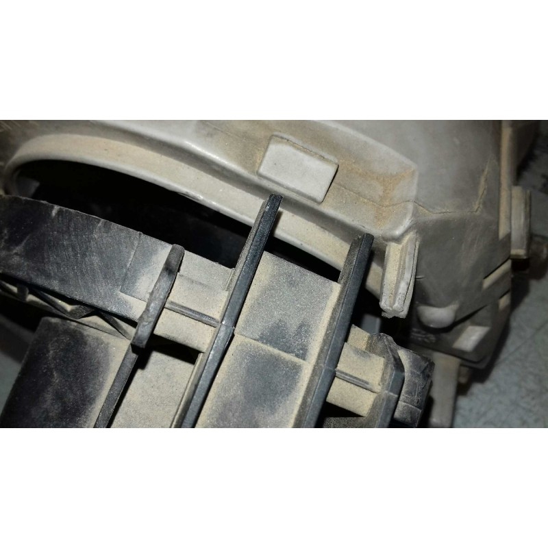 Recambio de faro izquierdo para volkswagen new beetle (9c1/1c1) 1.9 tdi referencia OEM IAM 1C0941005D 0301163201 BOSCH