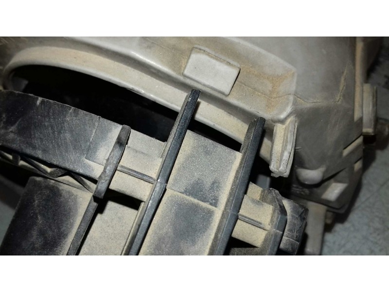 Recambio de faro izquierdo para volkswagen new beetle (9c1/1c1) 1.9 tdi referencia OEM IAM 1C0941005D 0301163201 BOSCH