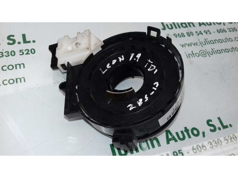 Recambio de anillo airbag para seat leon (1p1) stylance / style referencia OEM IAM 1K0959653C  